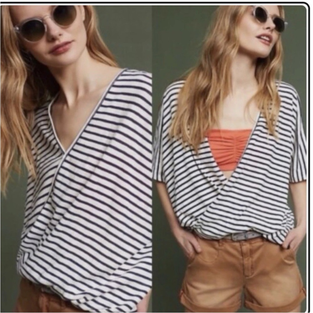 Striped V-Neck Short Sleeve Tee - White and Navy